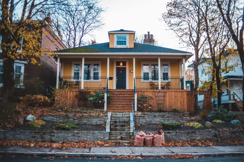 Old Bones, Fast Sales: Why Parkview's Historic Homes Are Outpacing New Construction at the Closing Table